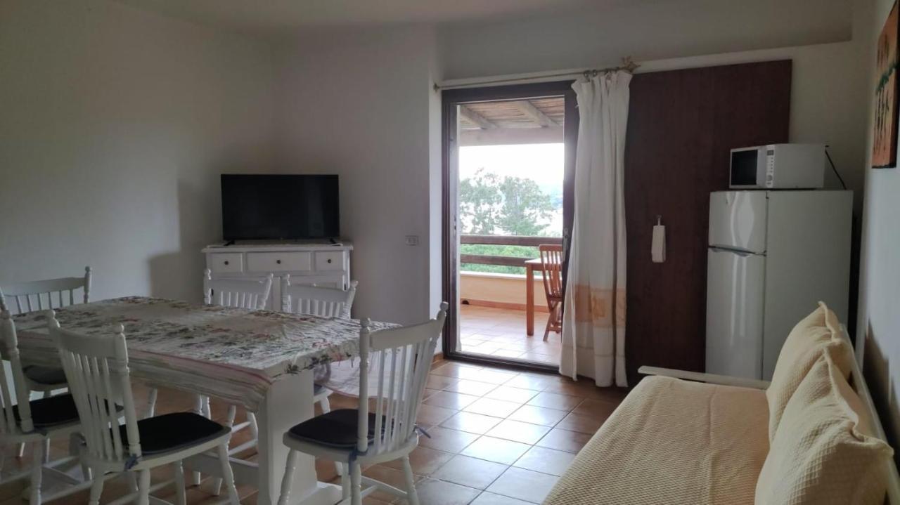 Residence Spiaggia Bianca Golfo Aranci Esterno foto