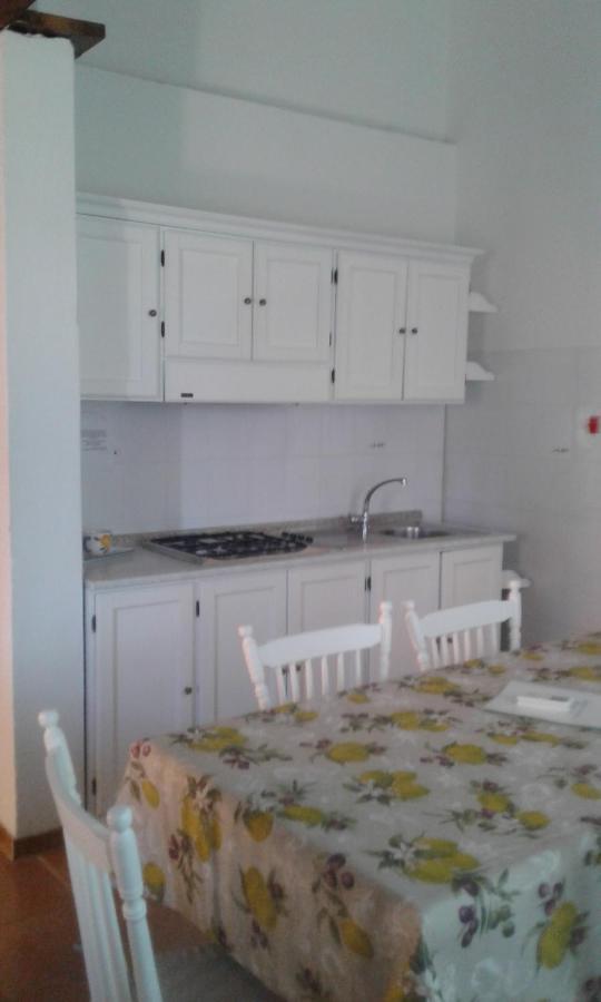 Residence Spiaggia Bianca Golfo Aranci Esterno foto