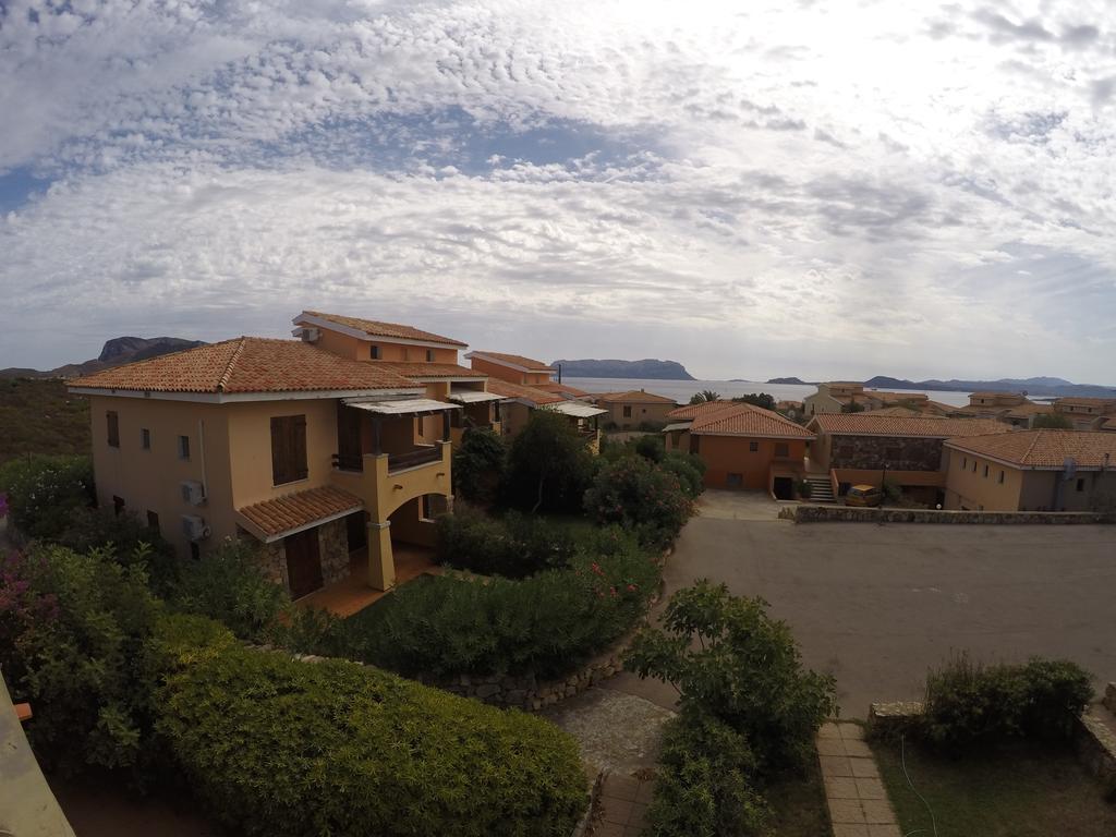 Residence Spiaggia Bianca Golfo Aranci Esterno foto