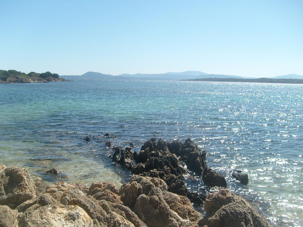 Residence Spiaggia Bianca Golfo Aranci Esterno foto