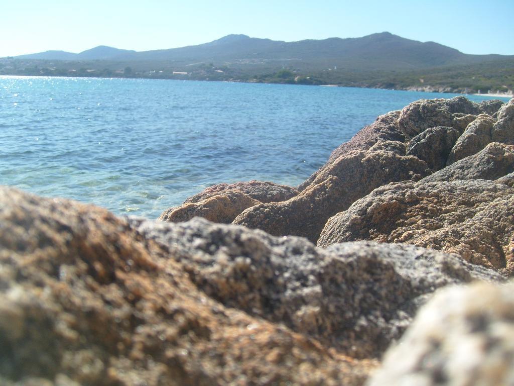 Residence Spiaggia Bianca Golfo Aranci Esterno foto