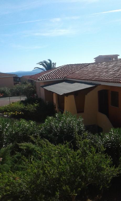 Residence Spiaggia Bianca Golfo Aranci Esterno foto
